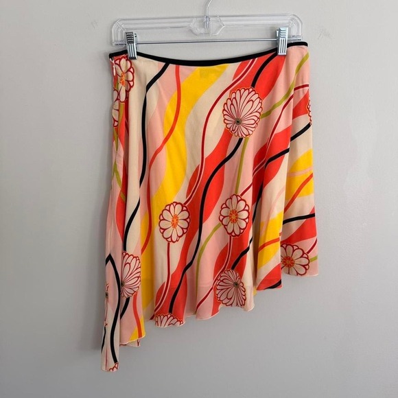 MULTICOLOR TRINA TURK HALTER NECK AND ASYMMETRICAL MIDI SKIRT SET - Picture 8 of 8